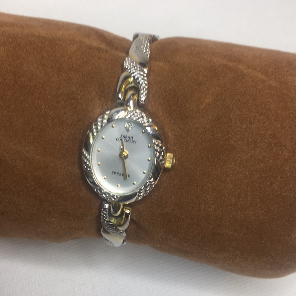 Ladies watch, gold and silver